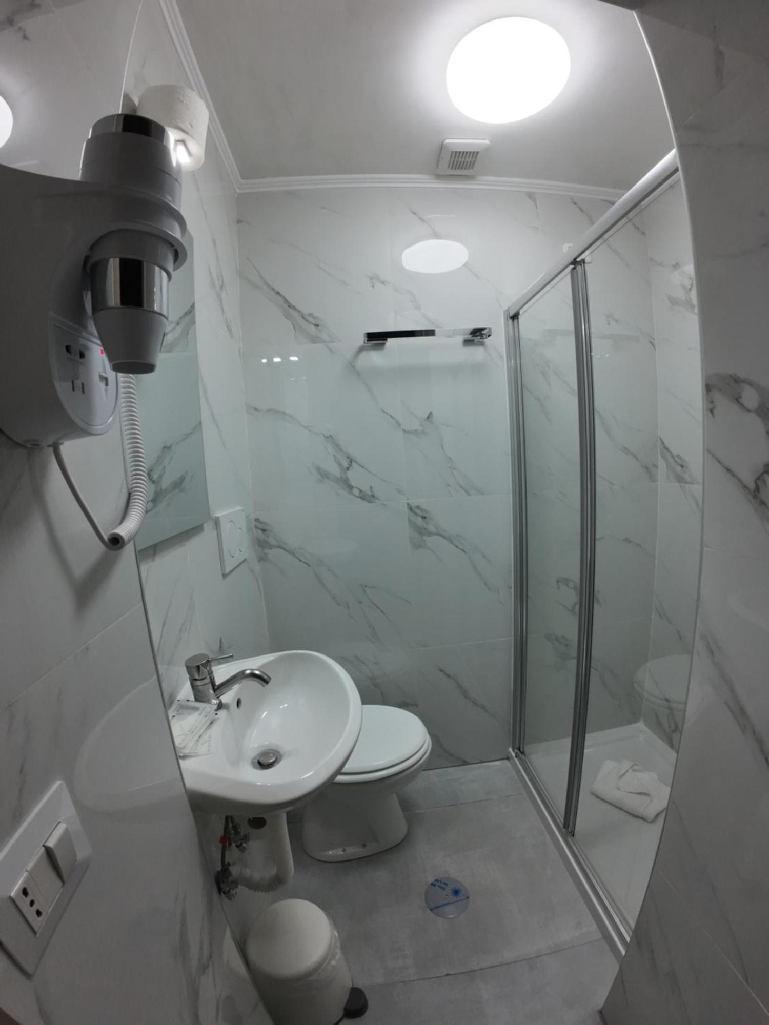 Kaydee Guesthouse Rom Eksteriør billede